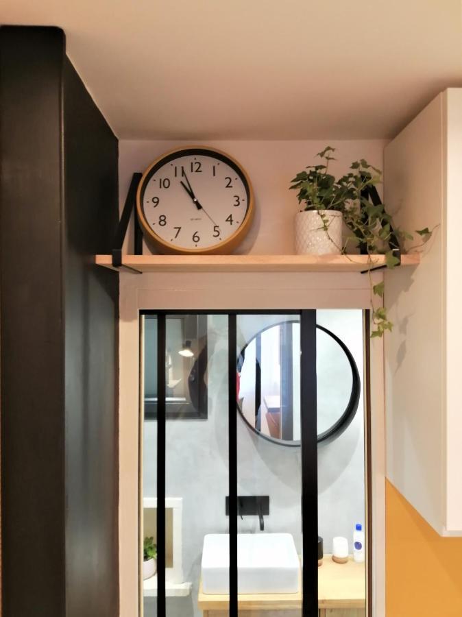 Le Petit Studio - 15 M2 - Centre Ville - Sorgue A 50 M LʼIsle-sur-la-Sorgue Exteriör bild
